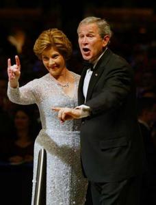 Bush Family Satanist Devil Salute Brainsturbator